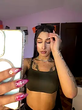 Snapshot of _Denisse444 chatting on November 4, 8:30 pm Denisse444 online show from November 4, 8:30 pm