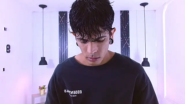 Franvill Trato online show from March 4, 7:42 pm