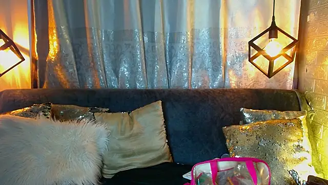 Cristal Gem1 online show from February 24, 11:52 am