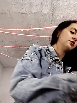 salo-rousee online show from October 4, 9:24 pm