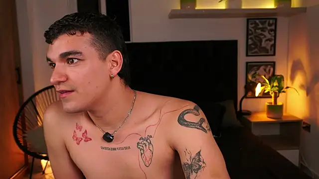 EROS AND ALAN online show from June 10, 1:39 am