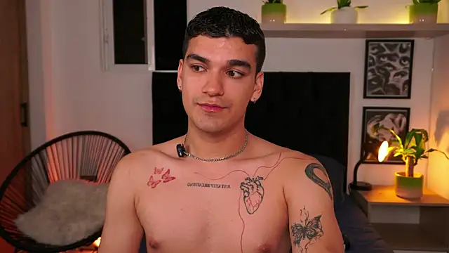 EROS AND ALAN online show from June 11, 1:16 am