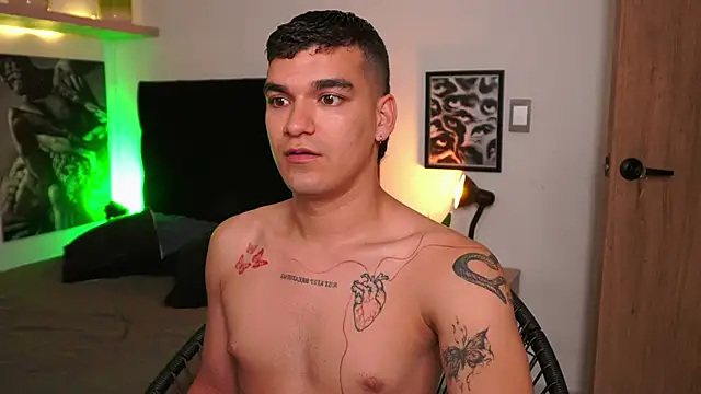 EROS AND ALAN online show from June 18, 3:51 am