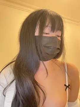 Minnie-2025 online show from December 20, 5:53 pm