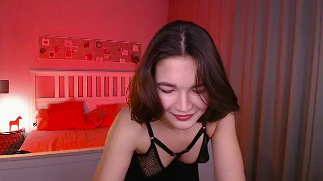 Halle Berrry online show from September 11, 12:27 pm