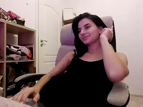 Hot Bruny online show from November 14, 1:04 am