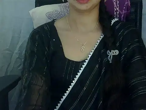 Snapshot of Rahat_S chatting on June 28, 8:20 am Rahat S online show from June 28, 8:20 am