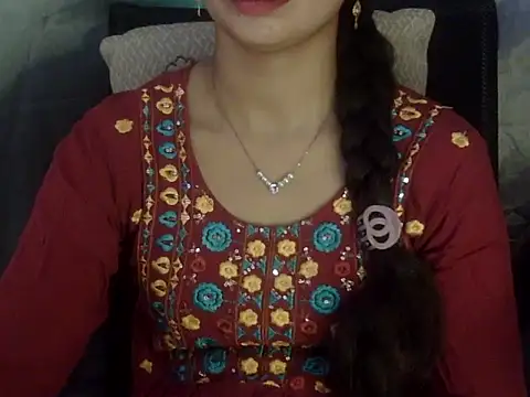 Snapshot of Rahat_S chatting on August 4, 7:44 am Rahat S online show from August 4, 7:44 am