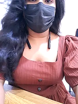 Snapshot of BeautyGirl_sara chatting on September 19, 5:20 am BeautyGirl sara online show from September 19, 5:20 am