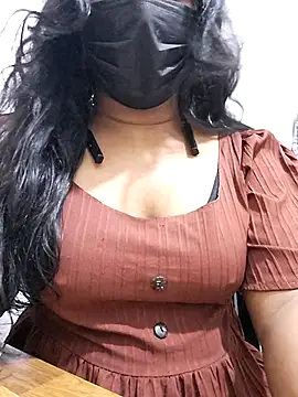 Snapshot of BeautyGirl_sara chatting on September 26, 1:26 pm BeautyGirl sara online show from September 26, 1:26 pm