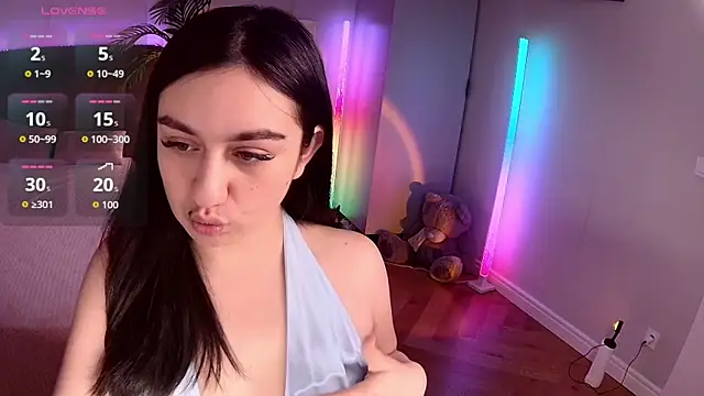 Lola Sparks online show from September 13, 6:46 am