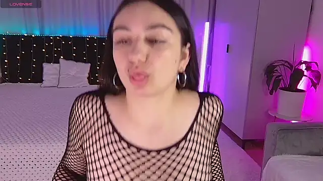 Lola Sparks online show from September 20, 6:25 am