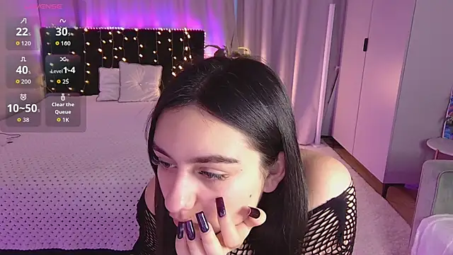 Lola Sparks online show from September 27, 4:17 am