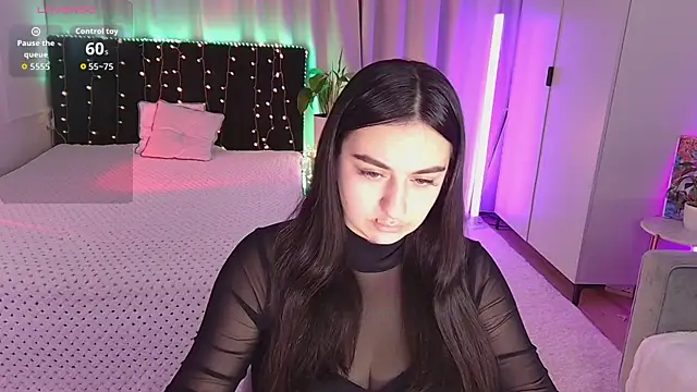 Lola Sparks online show from October 1, 4:40 am