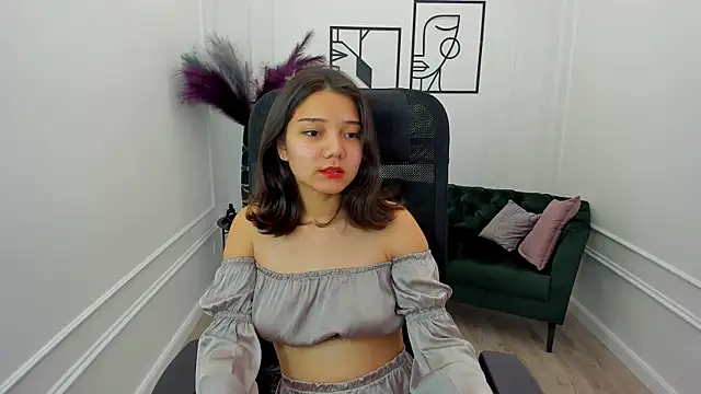 Snapshot of ElliVensda chatting on October 9, 11:19 am ElliVensda online show from October 9, 11:19 am