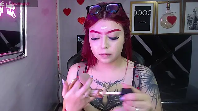 Red Bunny v online show from April 23, 1:13 pm