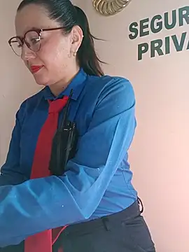 Hannah-colx online show from September 13, 1:00 pm