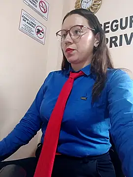 Hannah-colx online show from October 27, 2:10 pm