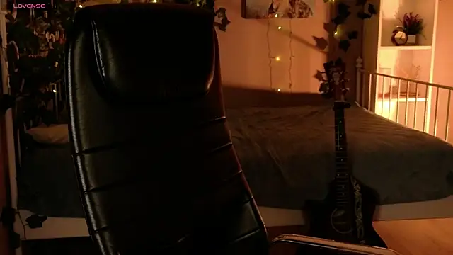 mark caron online show from April 20, 8:10 pm