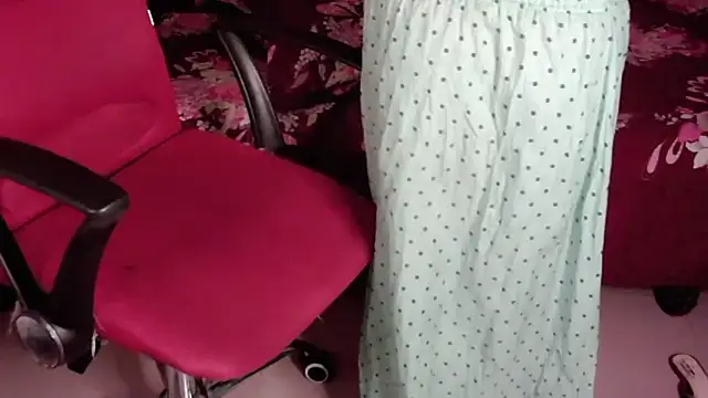 Sexy Ara  Baby online show from October 9, 6:06 pm