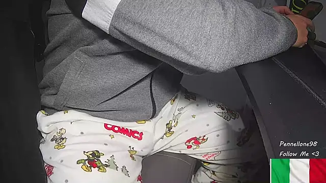 Pennellone98 online show from December 16, 6:46 pm