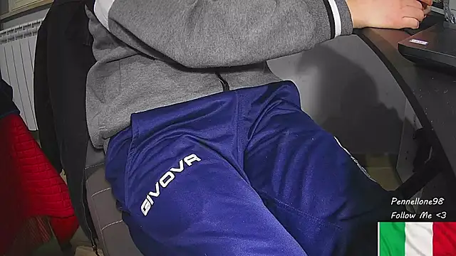 Pennellone98 online show from December 19, 7:21 pm