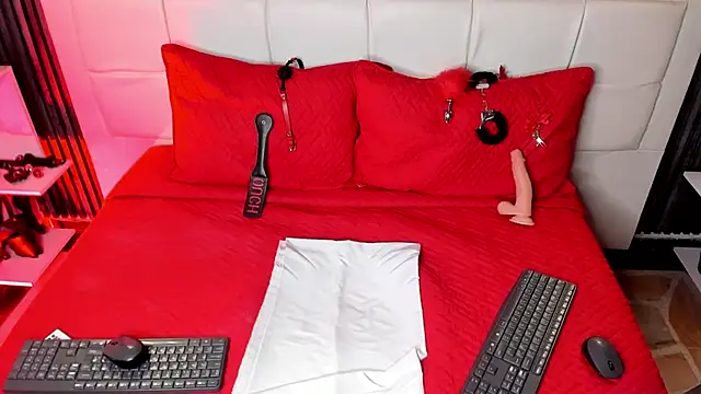 Violet sl4ve online show from November 7, 4:51 pm