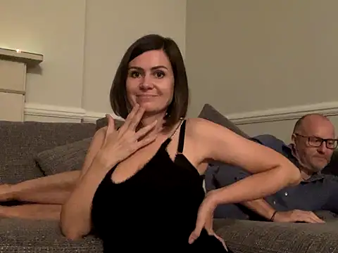 Snapshot of ViksaxBram chatting on September 11, 6:41 pm ViksaxBram online show from September 11, 6:41 pm