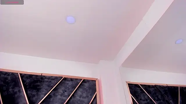 SusanaHenao online show from April 22, 5:03 pm