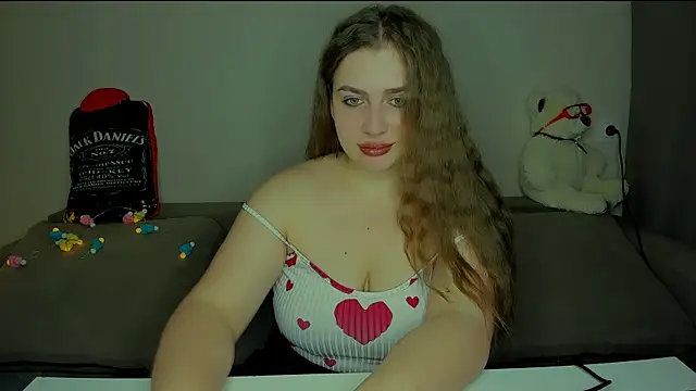 Snapshot of yourgem__ chatting on February 14, 3:53 pm yourgem online show from February 14, 3:53 pm