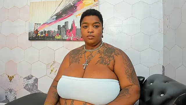 Anaa Fuentess online show from April 23, 11:42 am