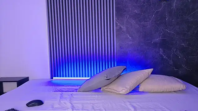  Gaaia  online show from March 3, 10:15 pm