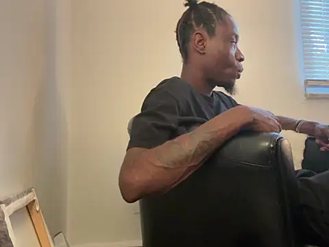 SucculentSexiness0 online show from July 27, 12:39 am