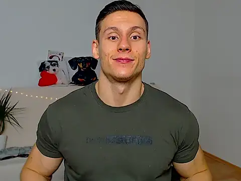 ZeinMiracles online show from October 27, 8:35 pm