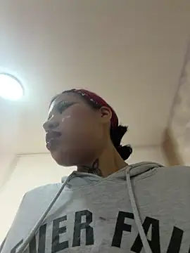 Georgina Astor online show from March 30, 2:45 am