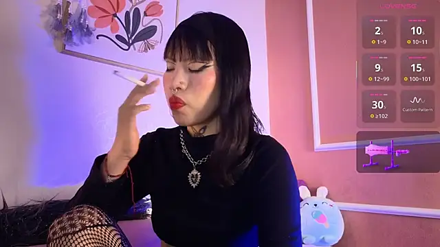 Snapshot of Georgina_Astor chatting on July 10, 3:44 am Georgina Astor online show from July 10, 3:44 am