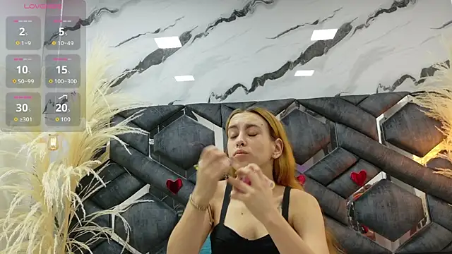 Snapshot of Natasha-Adams chatting on September 27, 9:20 pm Natasha-Adams online show from September 27, 9:20 pm