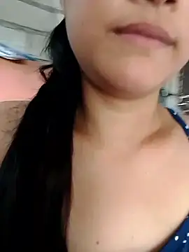 Pretty-Queen21 online show from October 18, 2:58 am