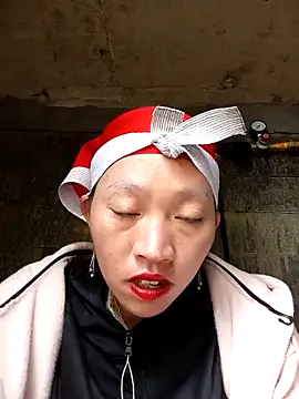 Snapshot of tcm-cute chatting on November 11, 4:56 am tcm-cute online show from November 11, 4:56 am