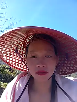 Snapshot of tcm-cute chatting on November 30, 5:22 am tcm-cute online show from November 30, 5:22 am