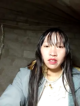 Snapshot of tcm-cute chatting on December 4, 7:00 pm tcm-cute online show from December 4, 7:00 pm