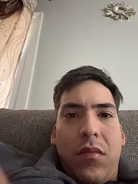 Snapshot of M1000DDddd chatting on October 7, 1:19 pm M1000DDddd online show from October 7, 1:19 pm