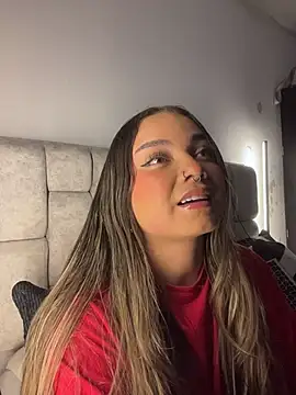 AnnyLopezzz  online show from April 7, 5:19 am