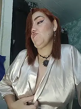 MayaLuna1 online show from December 17, 3:29 pm