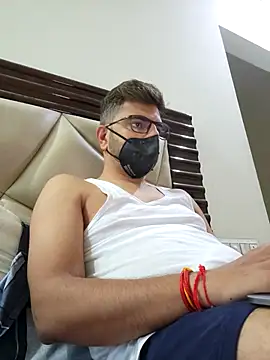 LoveGuruRA online show from October 8, 5:27 am