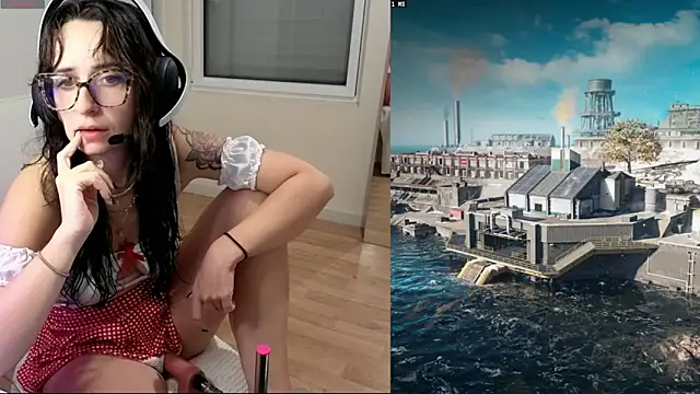 Snapshot of CornetDeGlace chatting on February 27, 10:48 am CornetDeGlace online show from February 27, 10:48 am