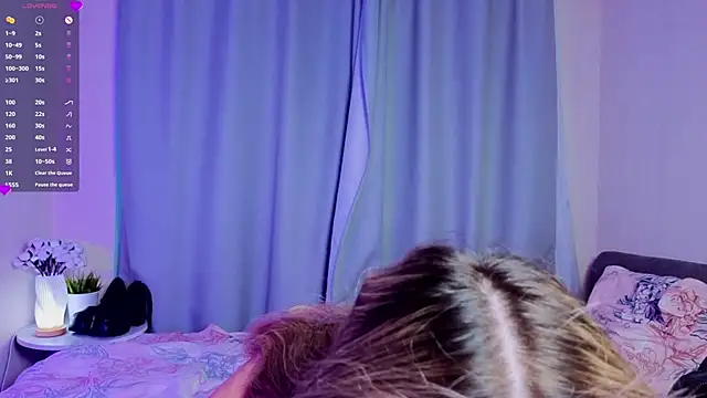 AliaBuerstatte online show from December 2, 6:08 am