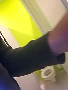 IMGTomi online show from February 23, 10:45 am