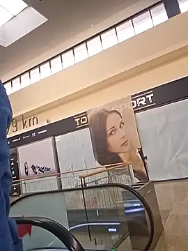 IMGTomi online show from March 17, 9:45 am