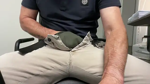 harrys74 online show from September 15, 5:24 pm